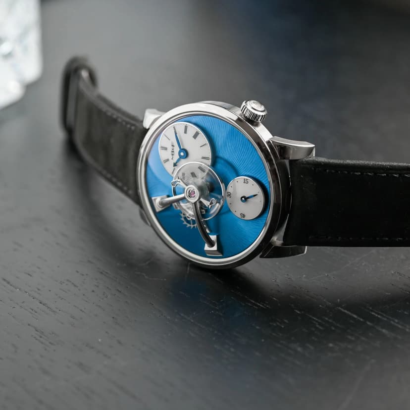 L'équilibre parfait du balancier sur le cadran