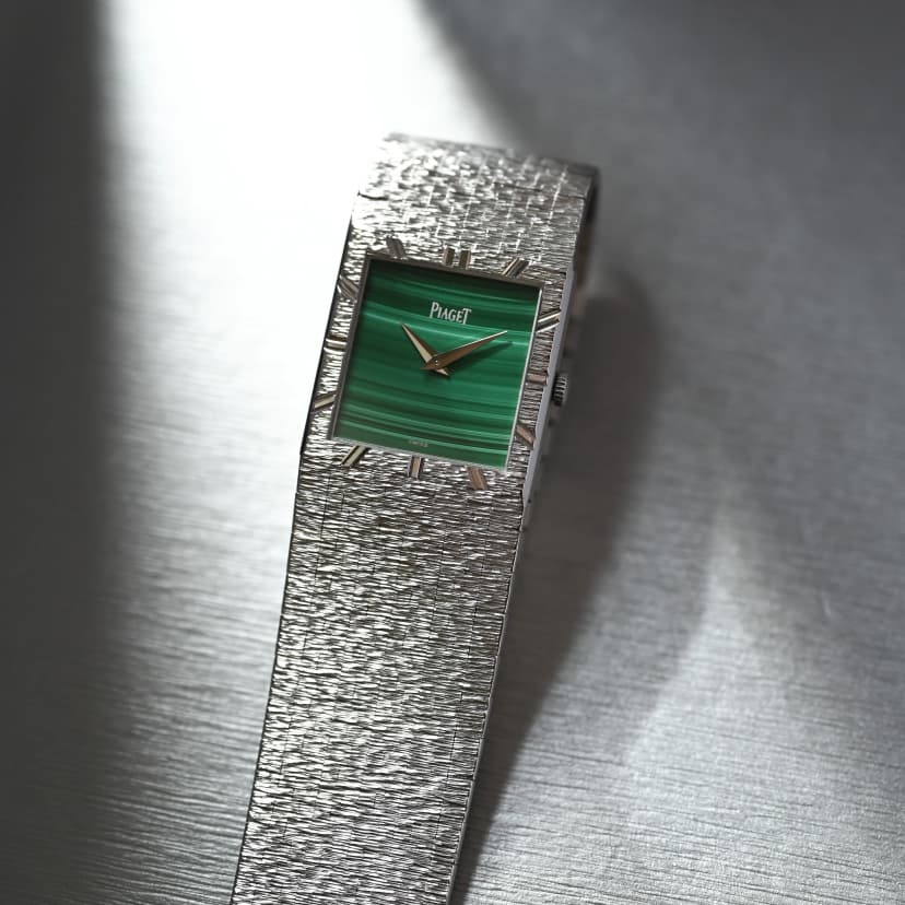 "Décor Palace" on this vintage Piaget from our catalog